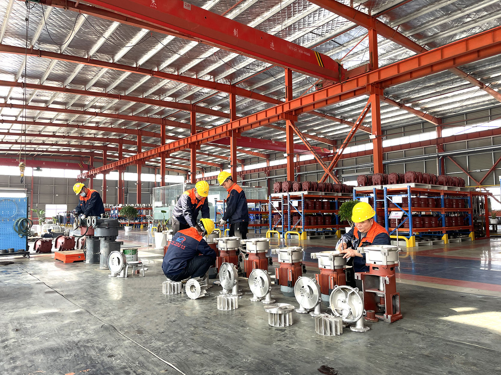 車間裝配現(xiàn)場